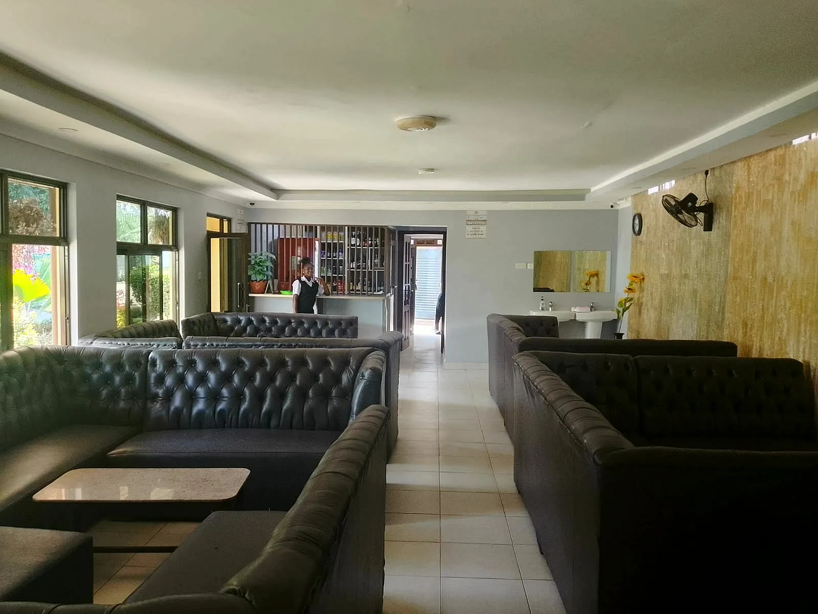 Restaurant lounge and bar at LeGladje Resort